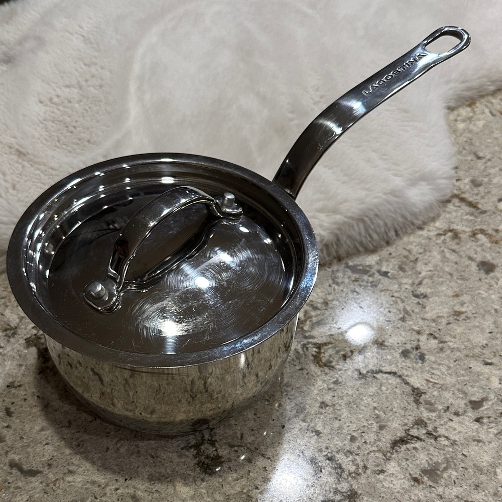 Kagoshima pot and lid